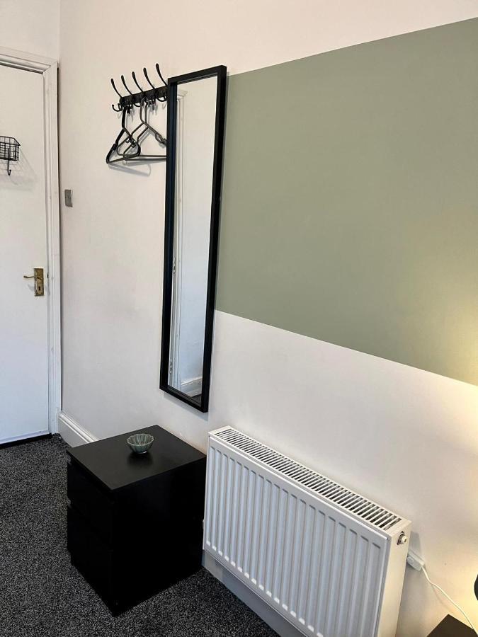 Newcastle'S Most Central Apartment - Sleeps 10 エクステリア 写真